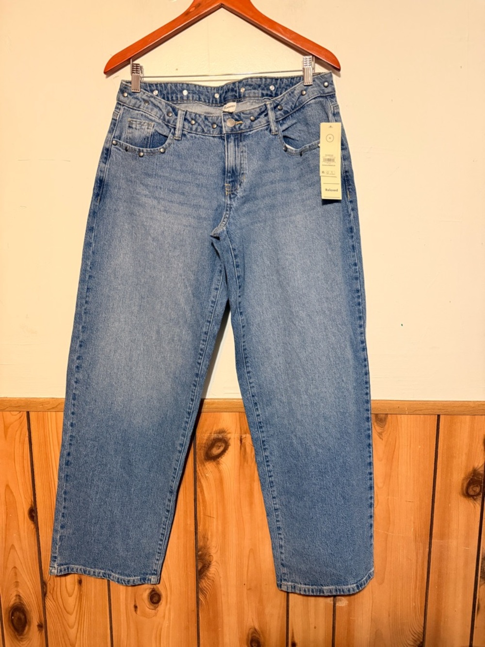 No Boundaries Women’s Boyfriend Jeans - Light Blue Wash